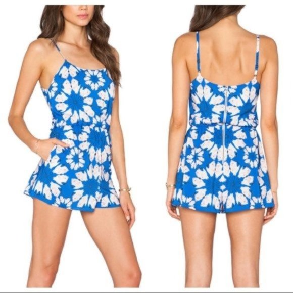 Alice + Olivia Blue Daisy Crane zip Flutter Romper - Picture 5 of 5